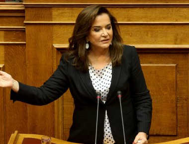 Ντ. Μπακογιάννη: «Δεν είναι κανονική μια χώρα όπου 3 Ευέλπιδες δέχονται βίαιη επίθεση»